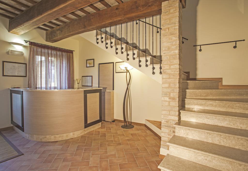 Il Ristoro Del Viandante Hotel Offagna Exterior photo