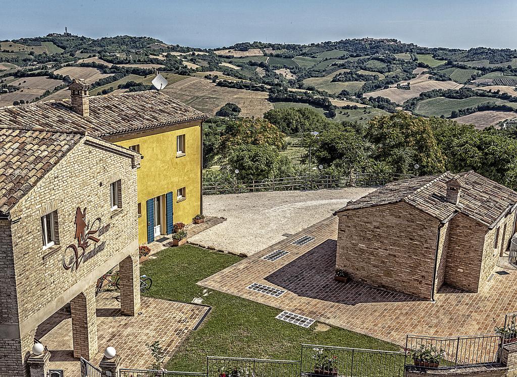 Il Ristoro Del Viandante Hotel Offagna Exterior photo