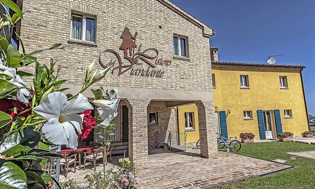 Il Ristoro Del Viandante Hotel Offagna Exterior photo